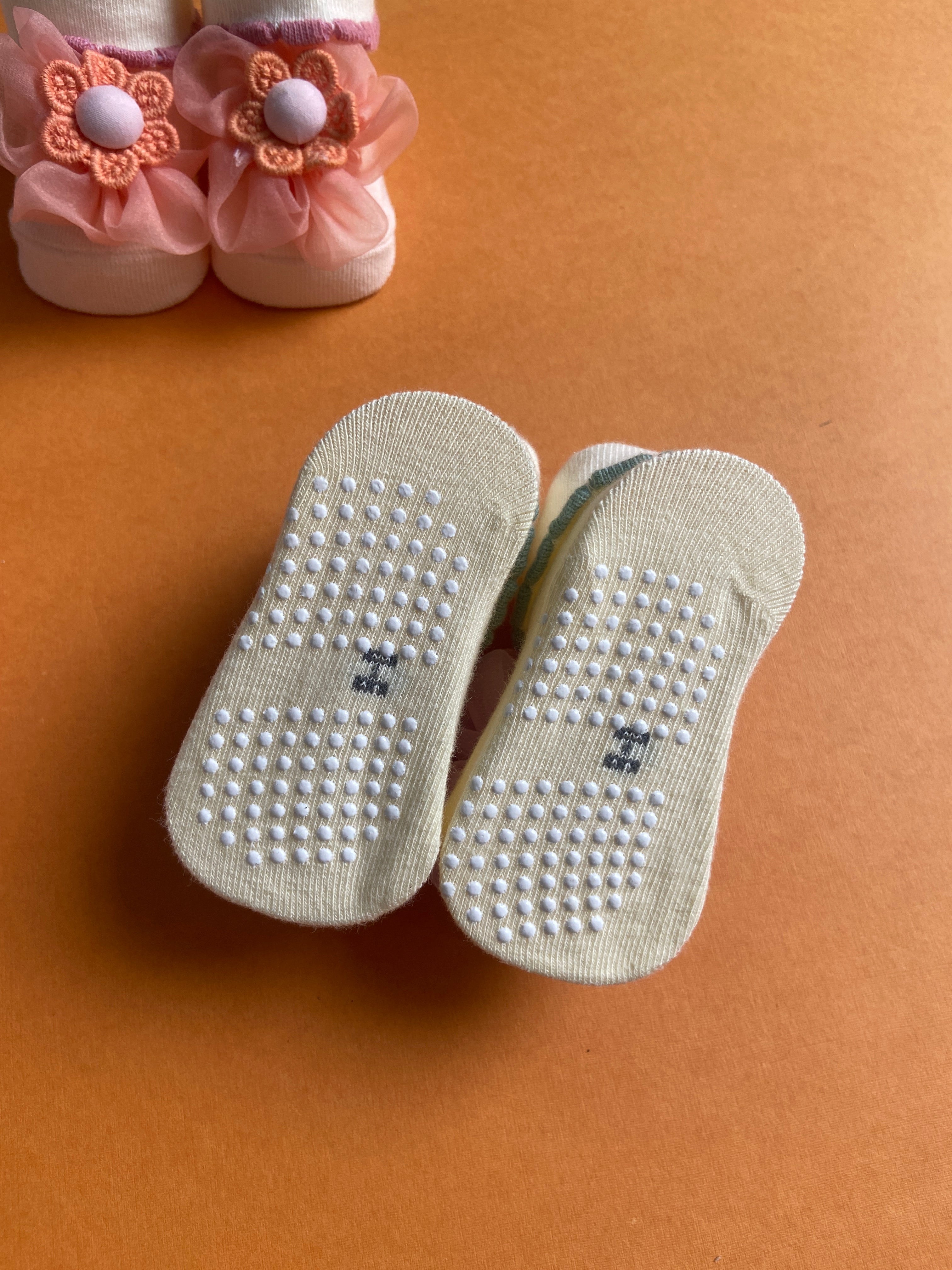 SH556-Winter Baby Socks - 0-6M